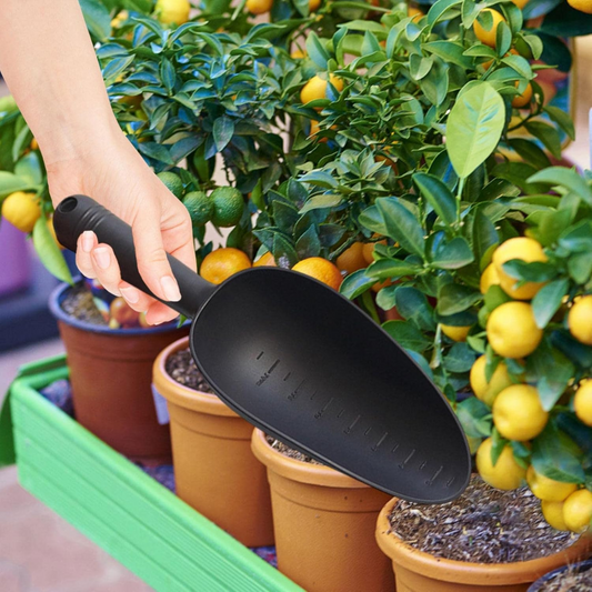 Heavy Duty Plastic Hand Trowel by Plant Culture PH