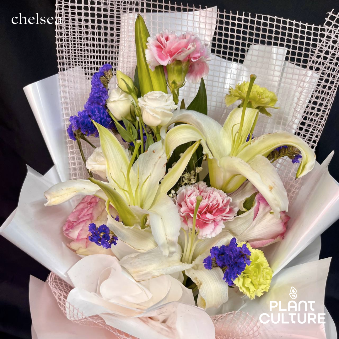 Chelsea Mixed Fresh Flower Arrangement