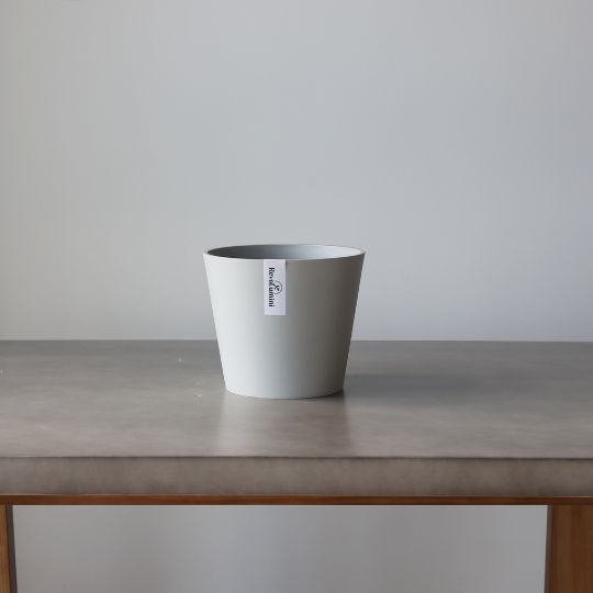 Plant Culture Urban Planter – Modern Taper w/ Catch Plate for plants
