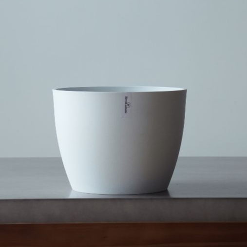 Plant Culture Urban Planter – B Series Classic Curve pot w/ Catch plate for Plants