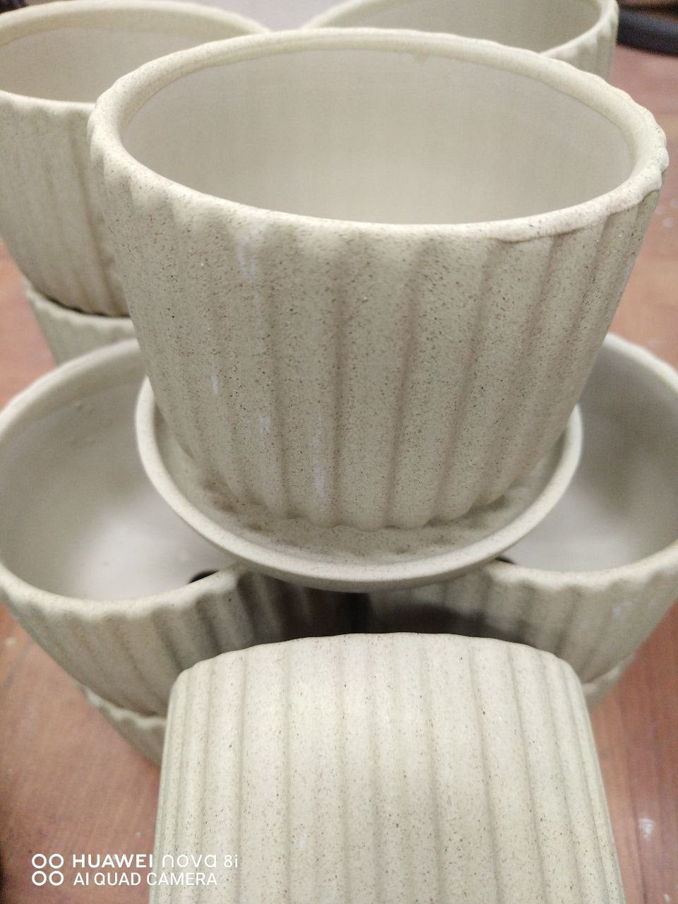 Plain Sandy Pot 4.5