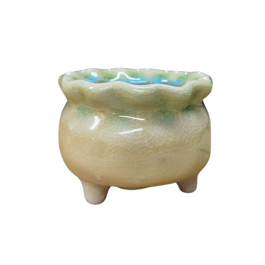 Cute Pot Trifooted